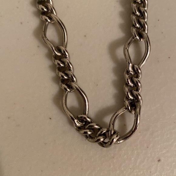 Two silver necklaces - Picture 3 of 4